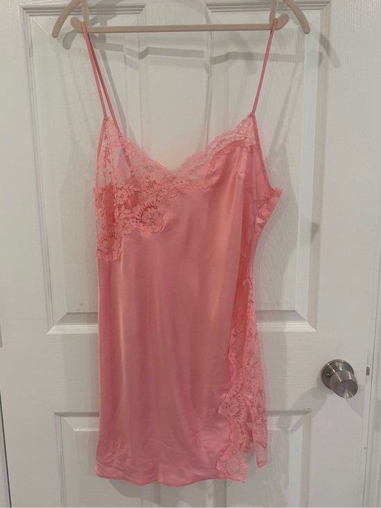 Victoria's Secret Other - Victoria’s Secret Lace Slip M
